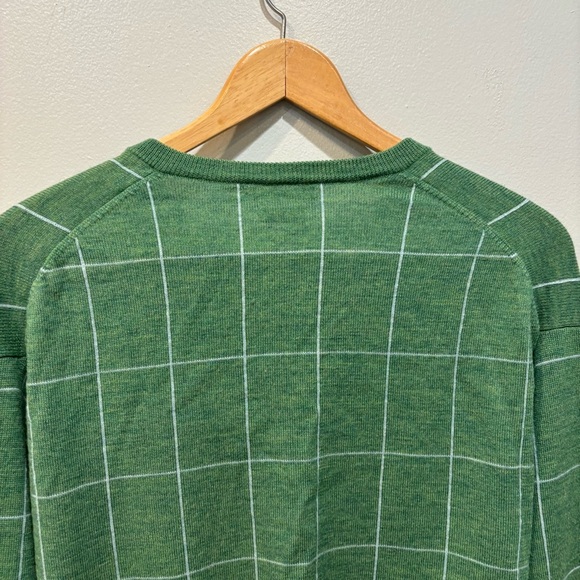 Peter Millar 100% Merino Italian Wool V-Neck Sweater Men’s Size Medium - Picture 9 of 14